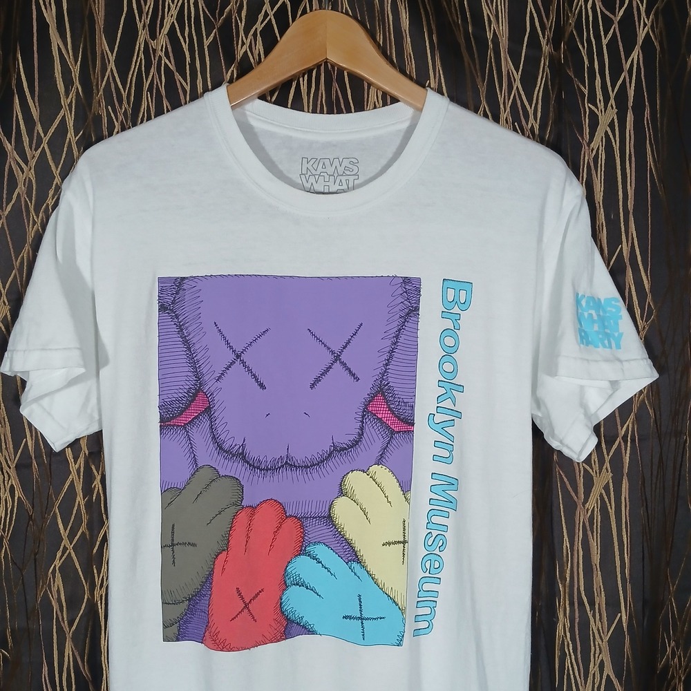 KAWS What Party Brooklyn Museum T-Shirt Mens Medium White Graphic Tee Art